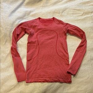 Lululemon Long Sleeve Swiftly